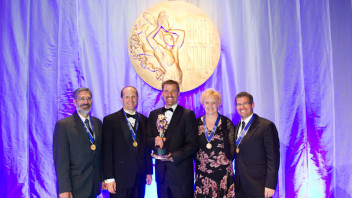 Best of State Award Reaffirms USANA’s Dedication to Science Best of State Award Reaffirms USANA’s Dedication to Science