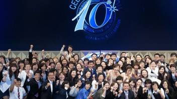 USANA Korea Celebrates 10th Anniversary USANA Korea Celebrates 10th Anniversary