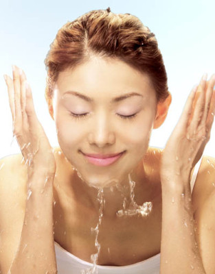 USANA Inside Beauty: Wash your face morning and night.