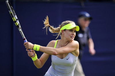 Genie Bouchard Backhand