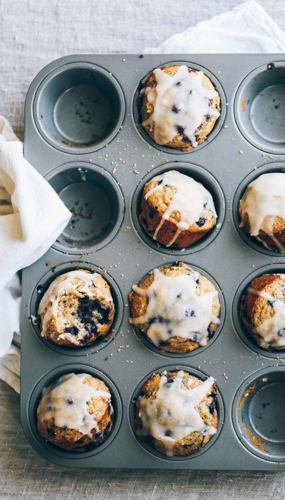 Whole-Wheat-Blueberry-Muffins-8