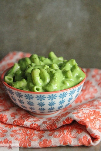 Green Macaroni and Cheese