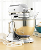 5 Must-Have Kitchen Gadgets // What's Up, USANA?