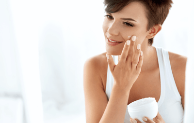 Habits for Healthy-Looking Skin: Moisturize 