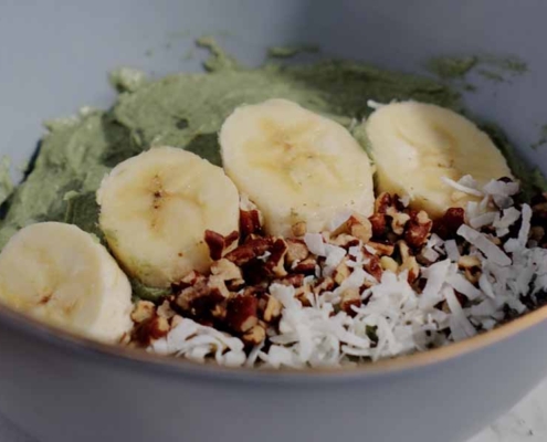 Digestive Health Banana Protein Smoothie Bowl